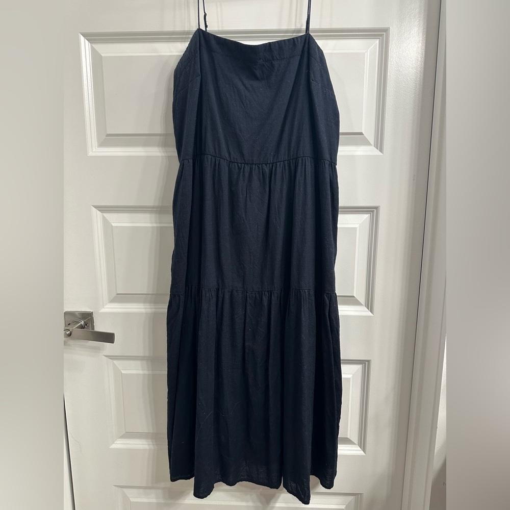 Abercrombie & Fitch Black Midi Dress